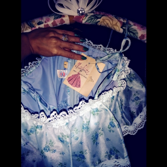 💙 Stunning Vintage Nadine Dress - Picture 9 of 12